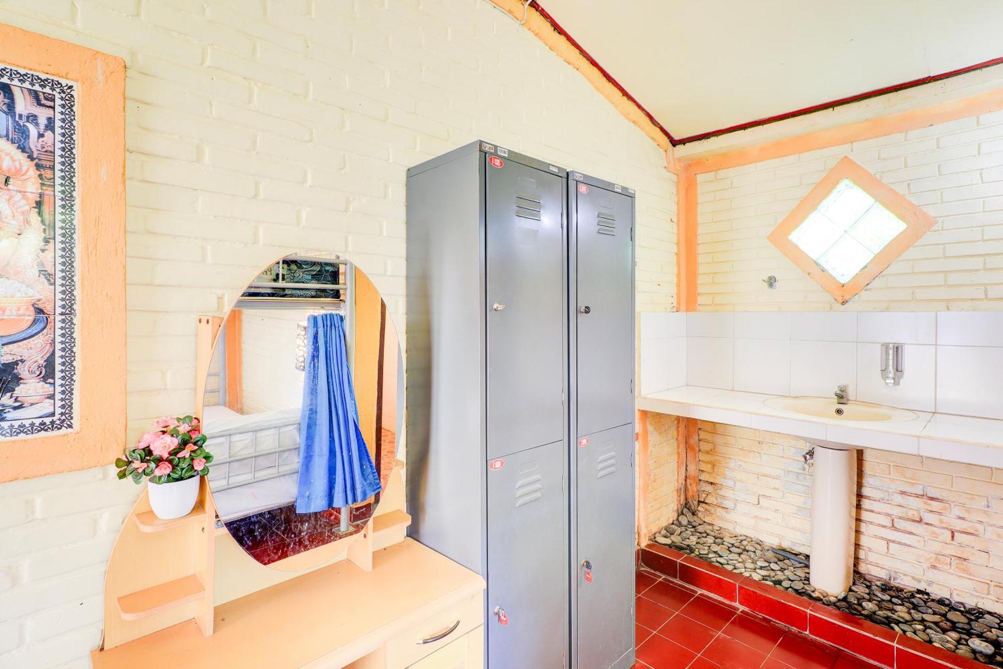Homestay O Ubud Asri Near Monkey Forest *